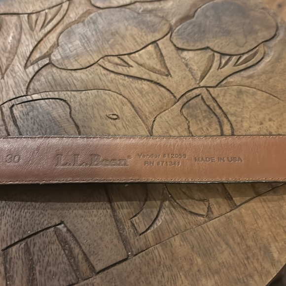 Vintage LL. Bean Classic Brown Leather Belt with Solid Brass Buckle Size 38 - Picture 5 of 11